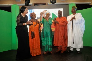 Professor Joy Ogwu with Chief Patricia Otuedon-Arawore, Mrs Francesca Emanuel, HE Professor Gambari  and Professor Emeritus Akinkugbe  at the awards